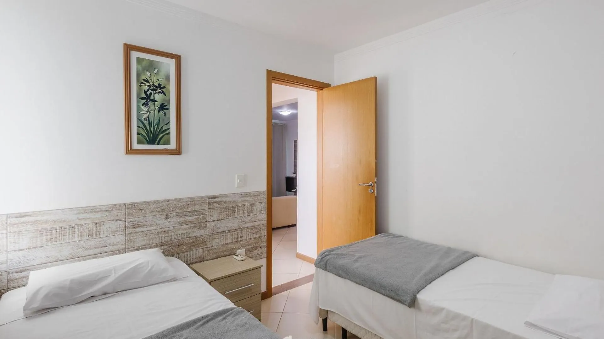 Apartamento Apto 2Q C/ Churrasq. 400M Praia Can304 Bombinhas